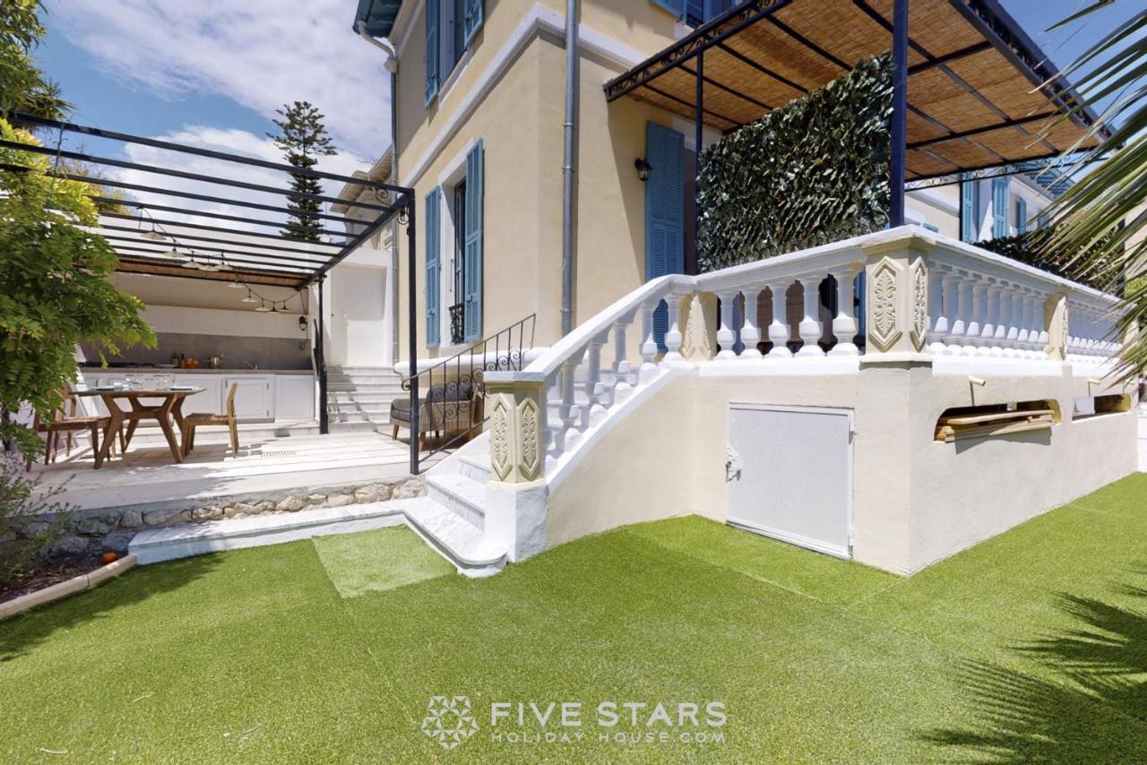 Villa Capriciosa - Five Stars Holiday House 보로쉬르메르 외부 사진